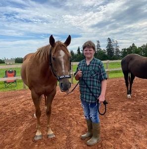 Meet your Posher, Anna